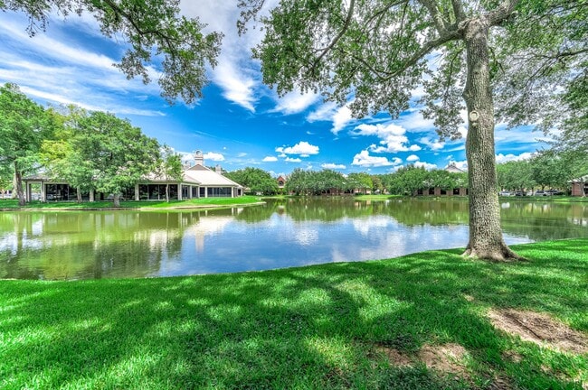 Building Photo - 4144 Greystone Way