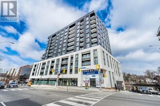 Building Photo - 1660 Bloor St W