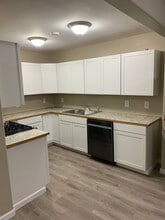 Building Photo - 1568 N Williwaw Way