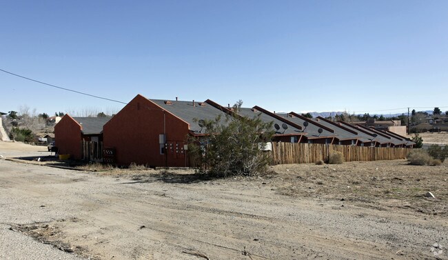 Foto del edificio - 19018 Hwy 18