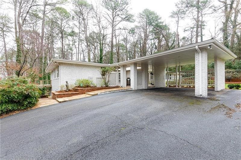 3707 Randall Mill Rd NW, Atlanta, GA 30327 House Rental in Atlanta
