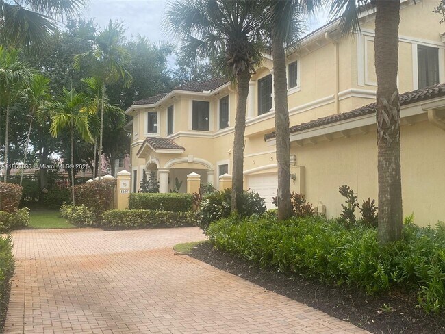 Foto del edificio - 1605 Passion Vine Cir