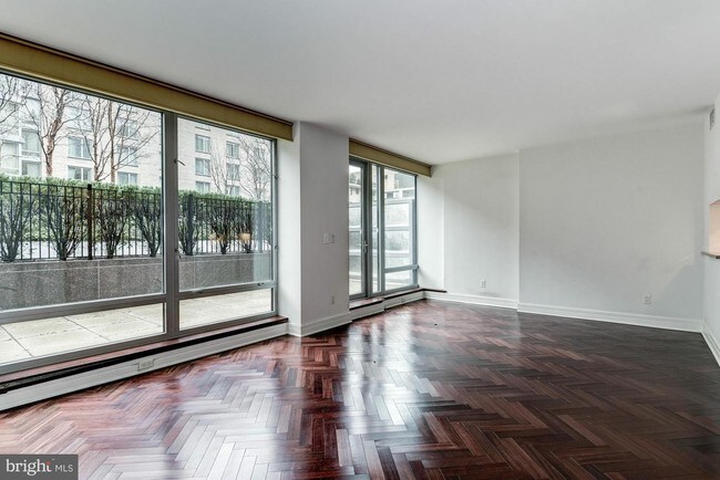 Foto del edificio - 1155 23rd St NW