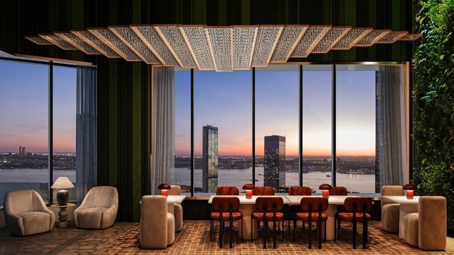 Building Photo - 550 Tenth Avenue