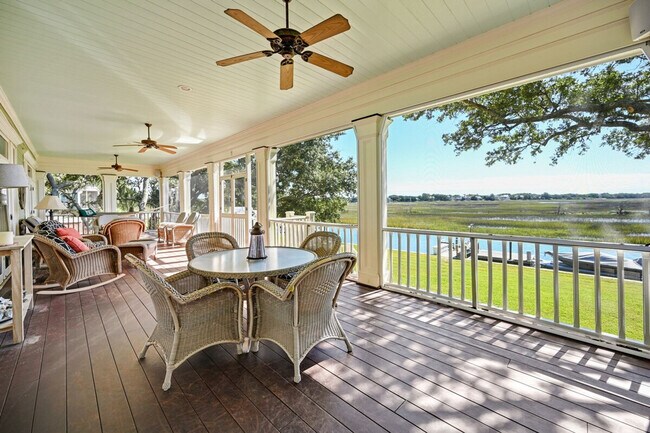 Foto del edificio - 3482 Luvan Blvd