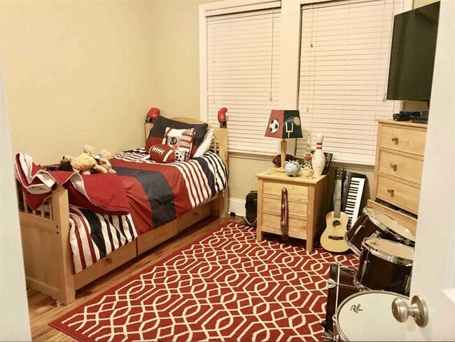 Foto del edificio - 2525 Lantana Ln