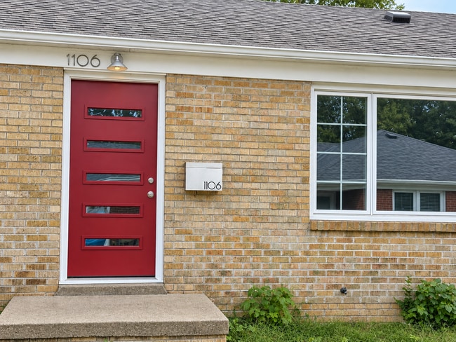 Building Photo - 1106 N 49th Ave