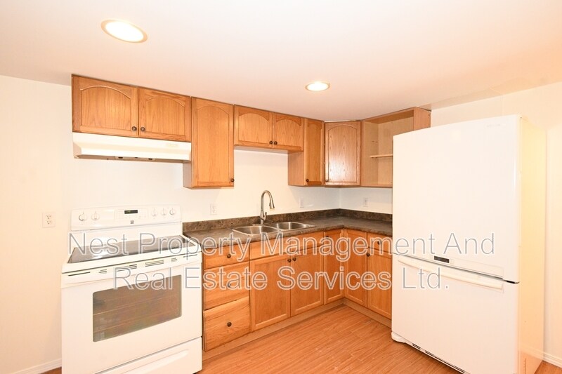 Primary Photo - 2180 Victoria St