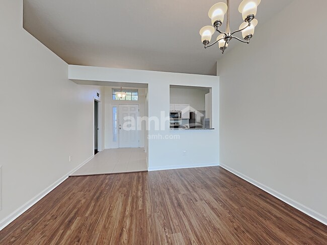 Building Photo - 11642 Tropical Isle Ln