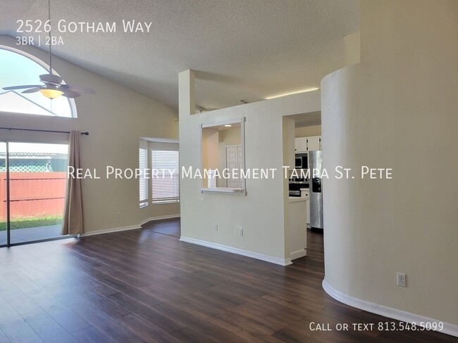 Building Photo - ***AVAILABLE FOR IMMEDIATE MOVE IN***