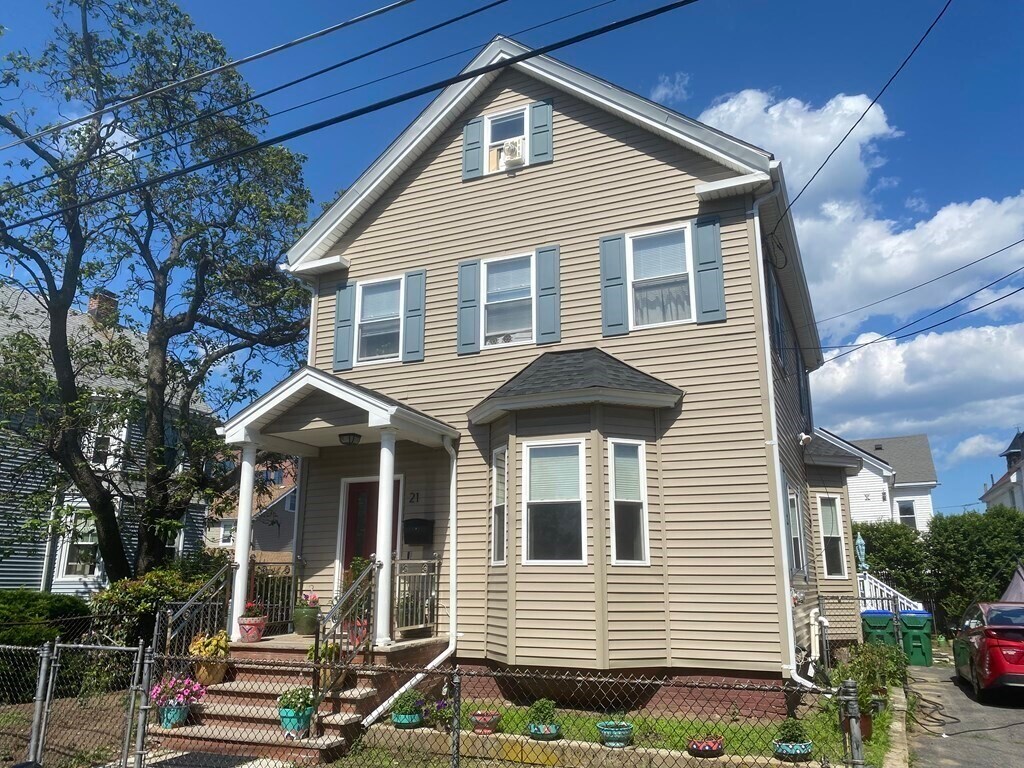 21 Everett St, Medford, MA 02155 Apartments in Medford, MA