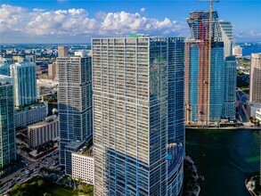 Building Photo - 465 Brickell Ave