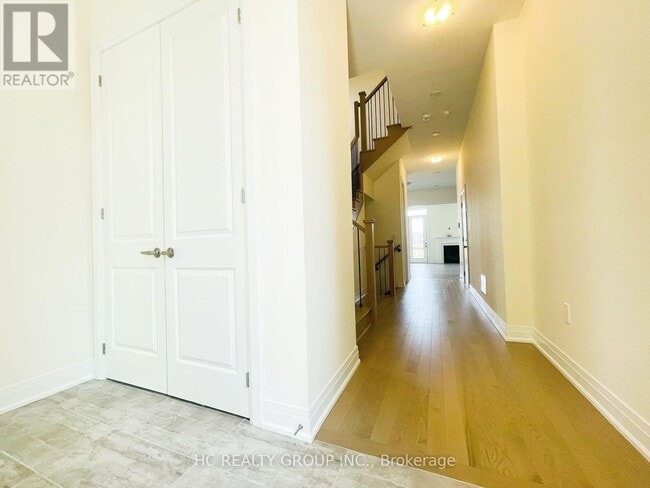 Building Photo - 115A Bond Crescent