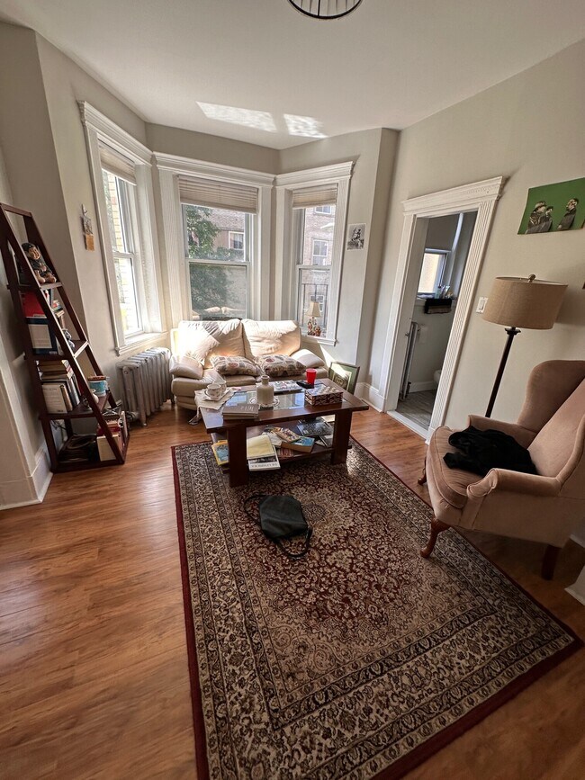 Foto del edificio - 1393 Boylston St