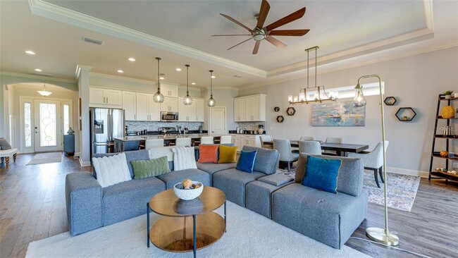 Building Photo - 4511 Terrazza Ct