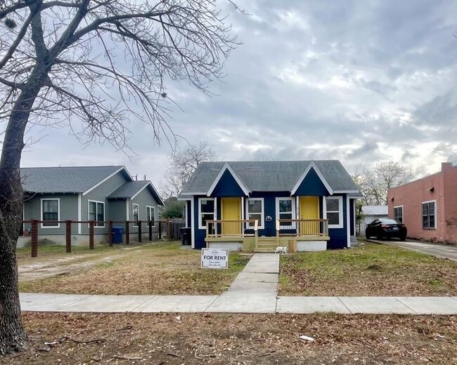 Foto del edificio - 1828 Texas Ave