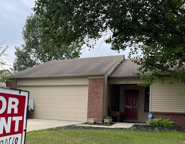 Building Photo - 1372 River Ridge Dr