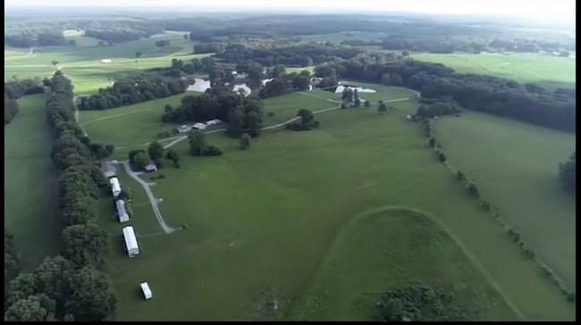 Building Photo - 160 Charity Ln