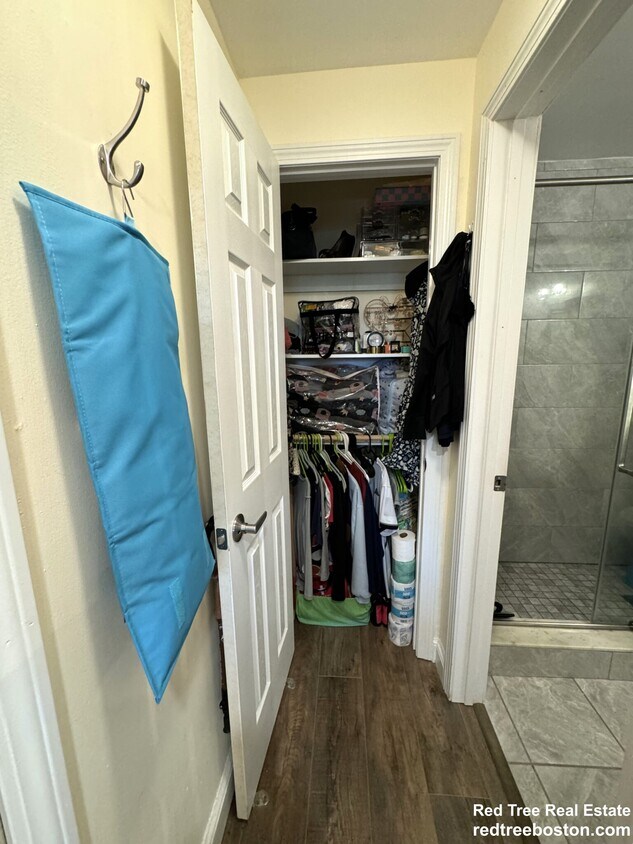 Foto principal - 482 Beacon St