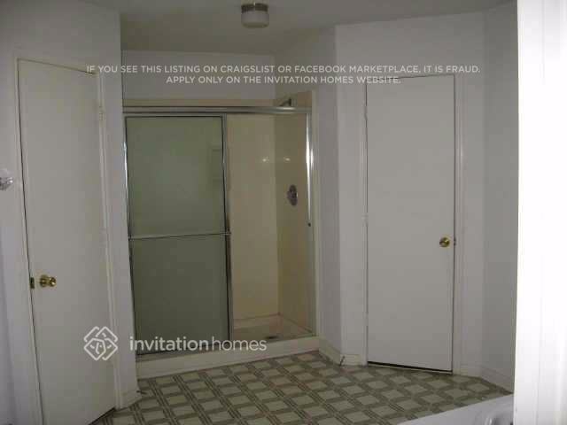 Foto del edificio - 10519 Lantry Way