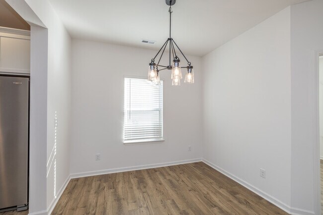 Foto del edificio - BRAND NEW 3BD/2.5 Home in Stonebridge- MOVE IN READY!