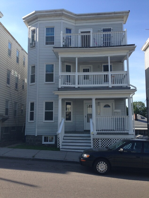 Primary Photo - 369 Park St