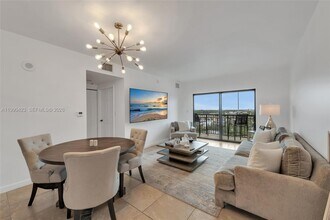 Building Photo - 4242 NW 2nd St