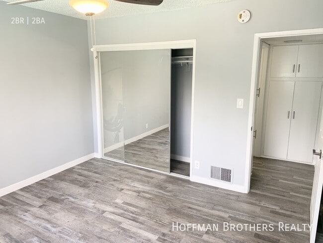 Building Photo - 3772 Lockland Dr