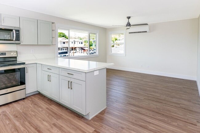 Foto del edificio - Attached 2bd/1ba apartment above garage w ...