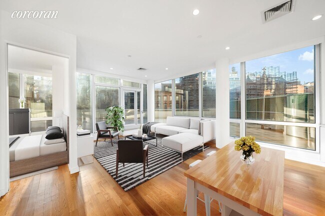 Foto del edificio - 525-535 Clinton Ave