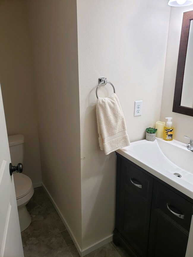 Half bath on main floor - 304 S Skipworth Rd