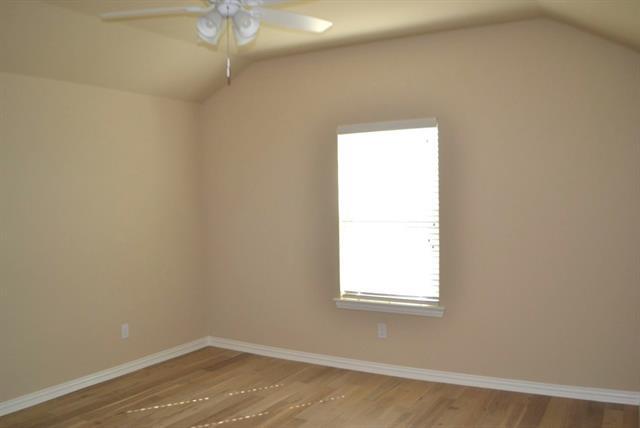 Building Photo - 3205 Sandstone Dr