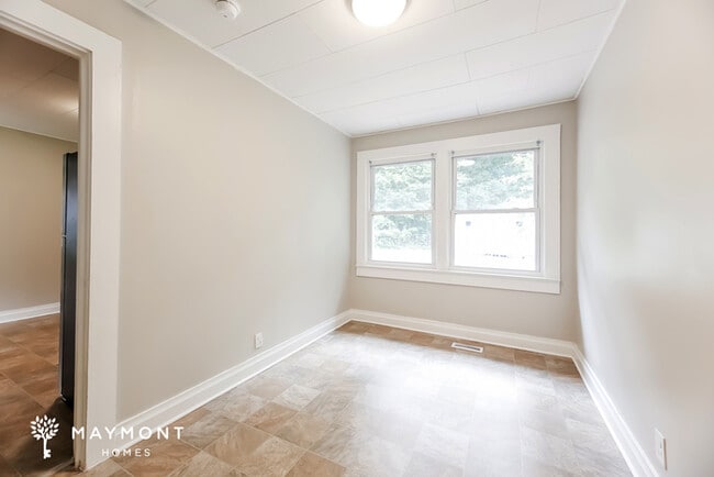 Building Photo - 407 Clemson St