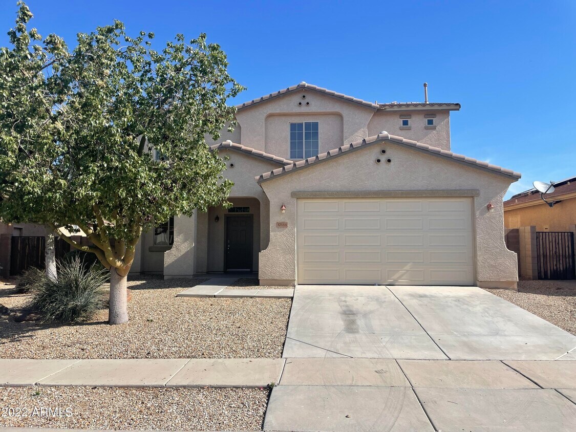 Primary Photo - 17666 W Molly Ln