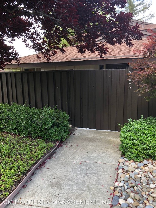 Building Photo - 2 br, 1 bath House - 5003 Ponderosa Ter.
