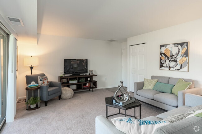Interior Photo - Capital Pointe Apartments