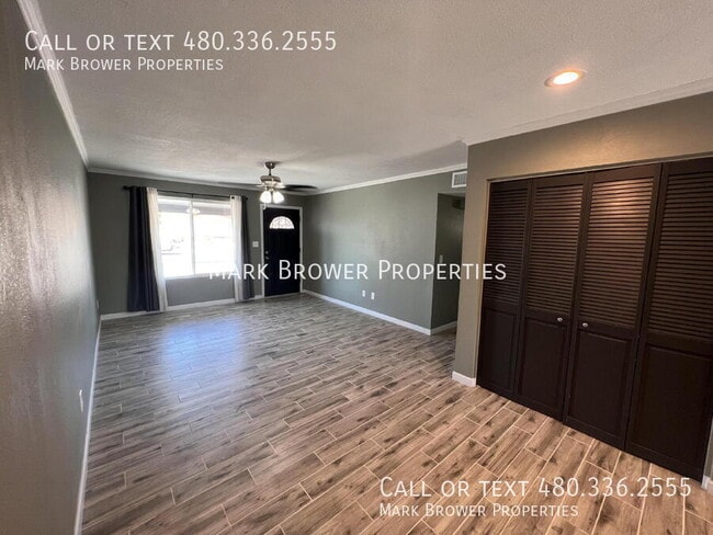 Building Photo - 849 W Kiva Ave