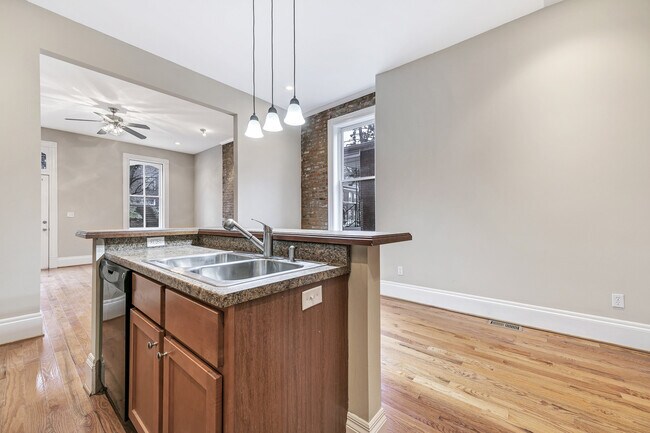 Building Photo - 3319 S 18th St