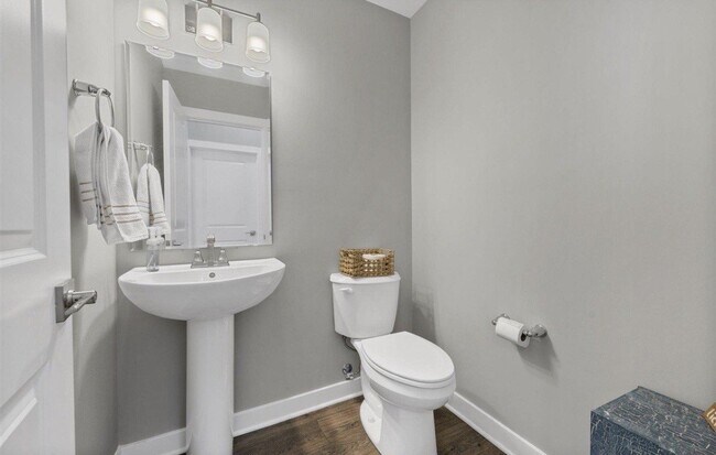 Building Photo - 9351 Woodgate Circle
