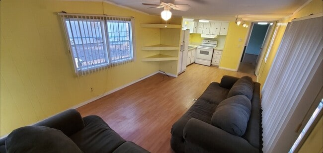 Building Photo - Homestead MHC