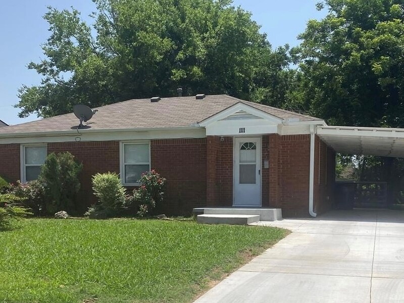 1111 E Lockheed Dr, Midwest City, OK 73110 House Rental in Midwest