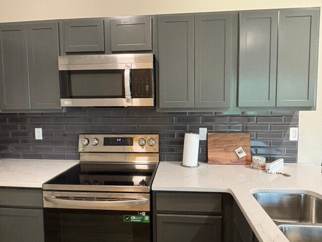 Foto del edificio - 1544 NE 29th St