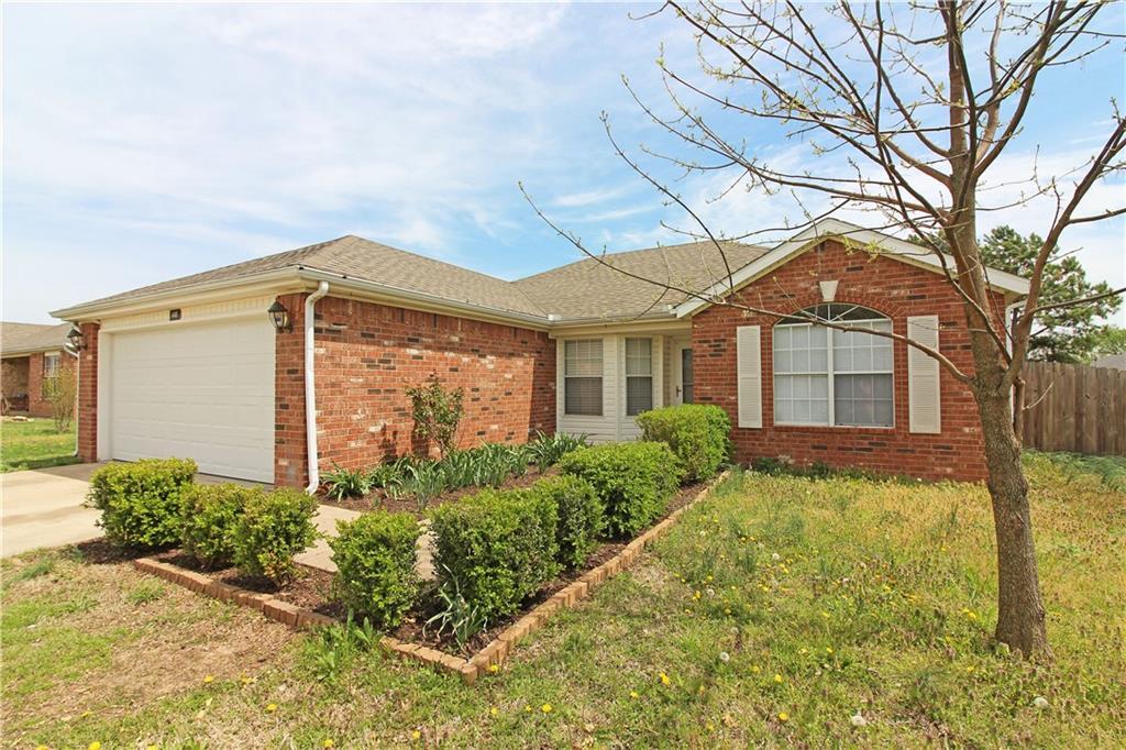 440 Sun Meadow Dr, Centerton, AR 72719 House Rental in Centerton, AR