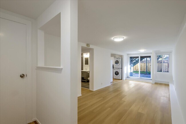 Foto del edificio - 1340 42nd Ave