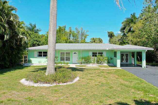 Foto del edificio - 1635 NW Fork Rd