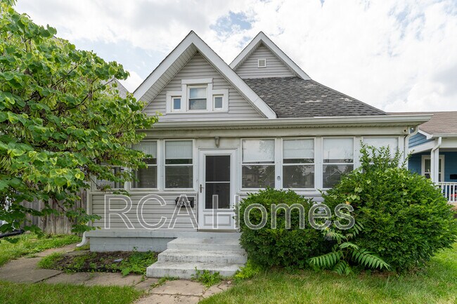 Photo - 1042 Saint Paul Street House