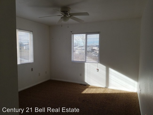 Building Photo - 3 br, 2.5 bath House - 346 Maddies Way