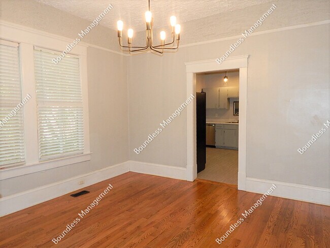 Foto del edificio - 1430 Athens Ave SW