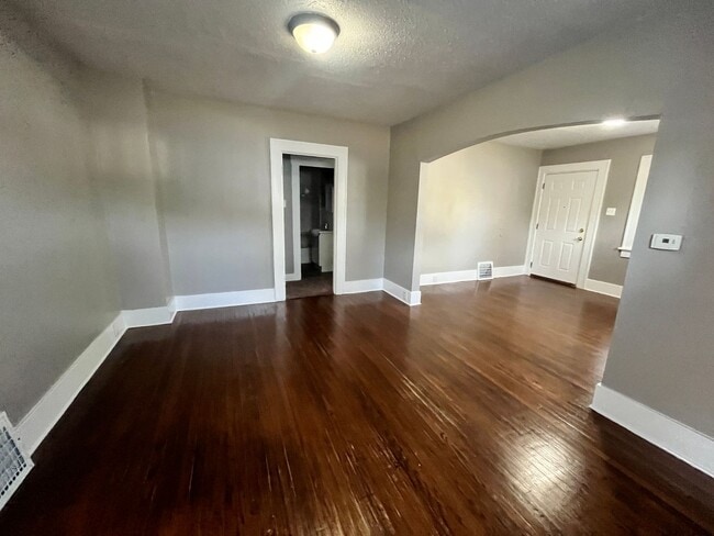 Foto del edificio - 3214 Reed St