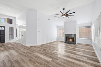 Building Photo - 7815 Royan Dr